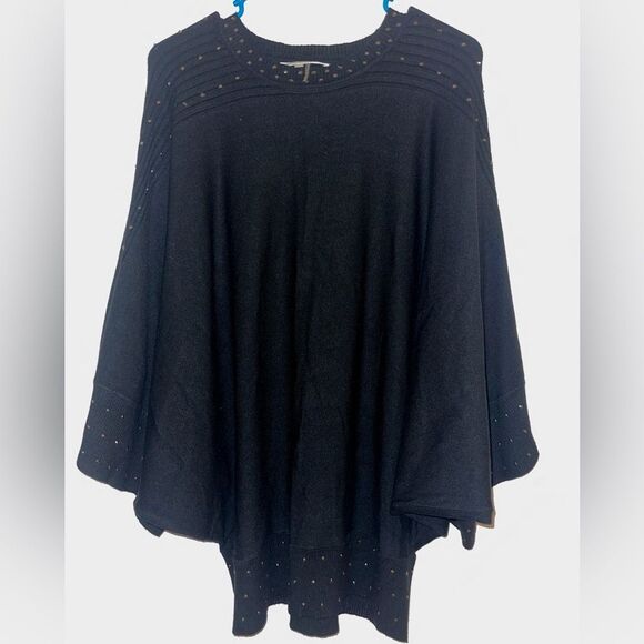 Sioni Tops - Liquid by Sioni Women’s Black Silver Embellished Tunic Sweater Medium